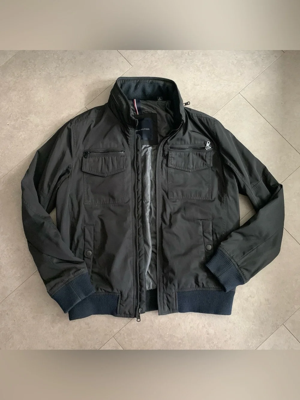 Tommy Hilfiger black puffer jacket size M
